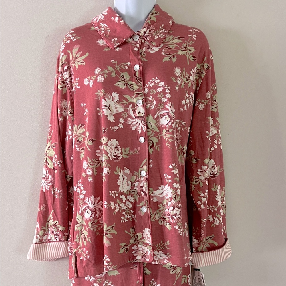 NWT Aria pajama set Size L